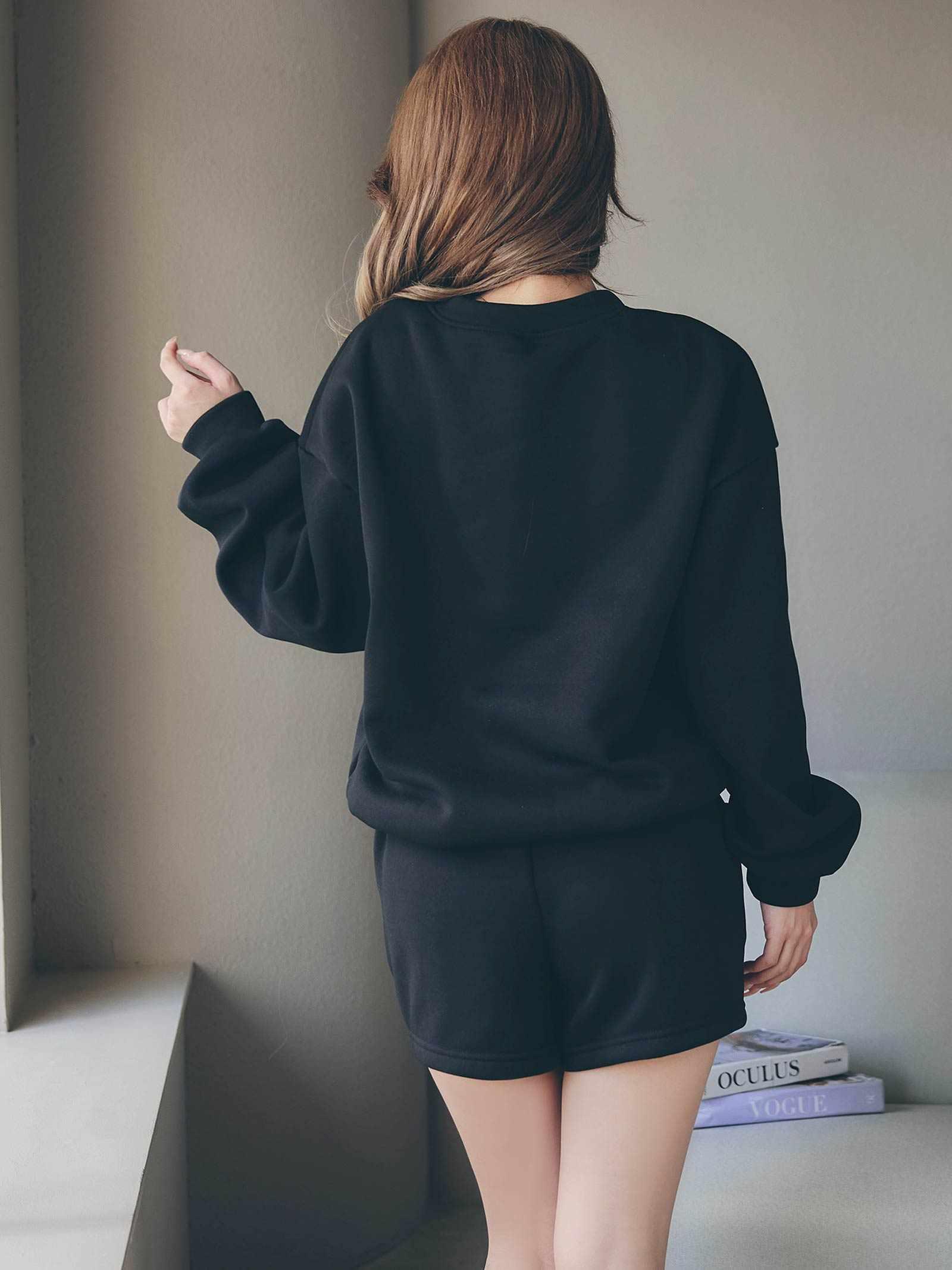 10/8新作!ワンカラー長袖プルオーバー&ショートパンツルームウェア