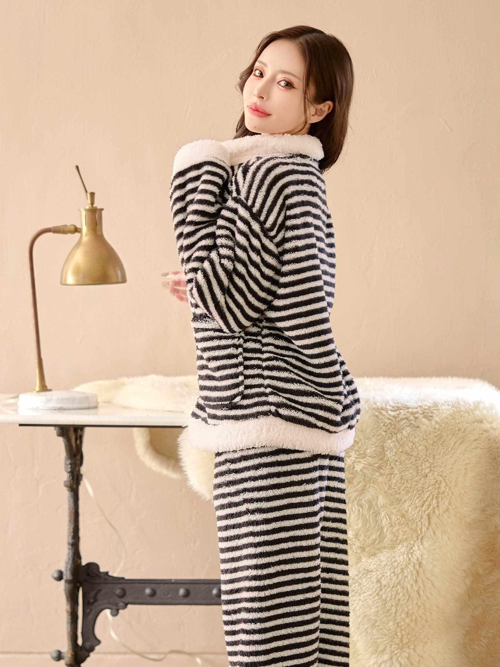12/5新作!もこもこバイカラーボーダージップトップス&ロングパンツルームウェア