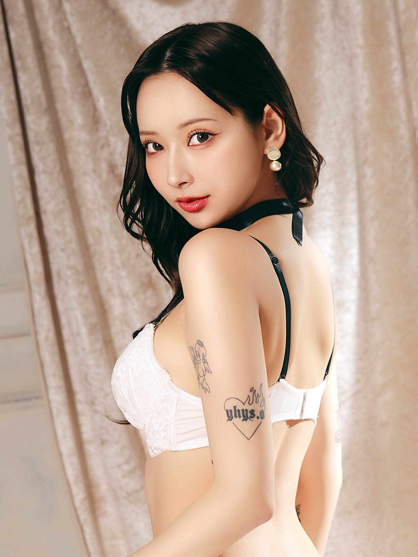 1/30新作!【EFサイズ】ブロッサムレーシィコードブラジャー&Tバックショーツ