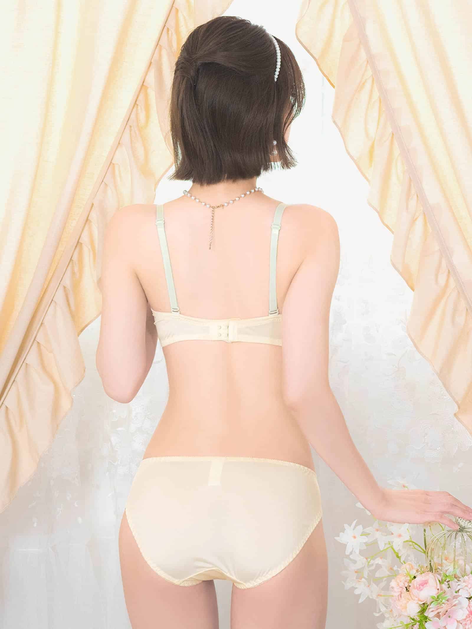 8/31新作!【ノンワイヤー】メルティリボンブーケブラジャー&フルバックショーツ