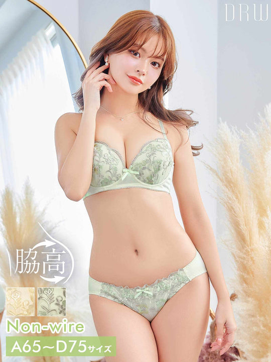 【ノンワイヤー】チャーミングボタニカル育乳脇高ブラジャー&フルバックショーツ