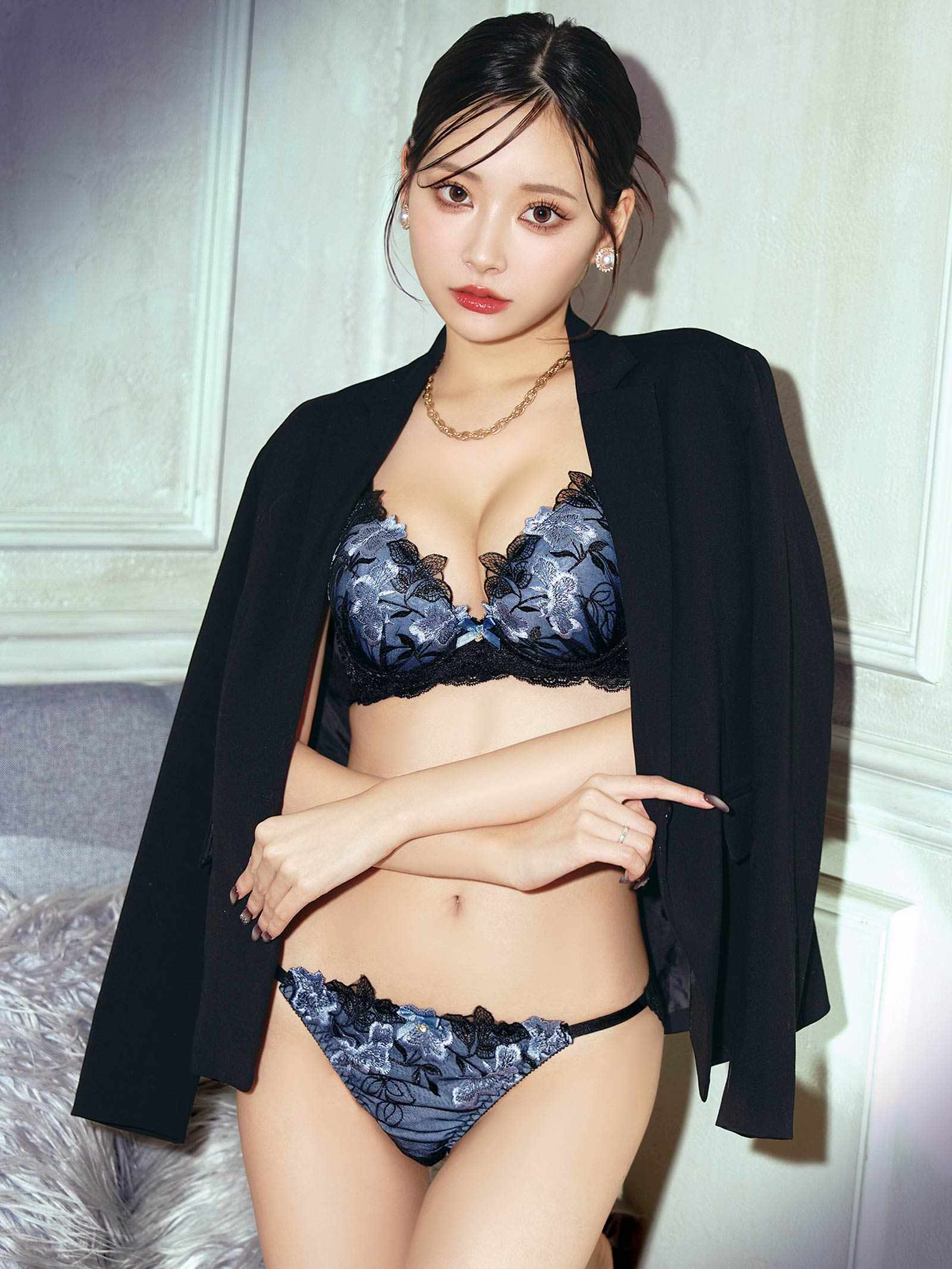 10/2新作!【EFサイズ】ダスティブルームエンブロイダリー育乳脇高ブラジャー&バック透けフルバックショーツ