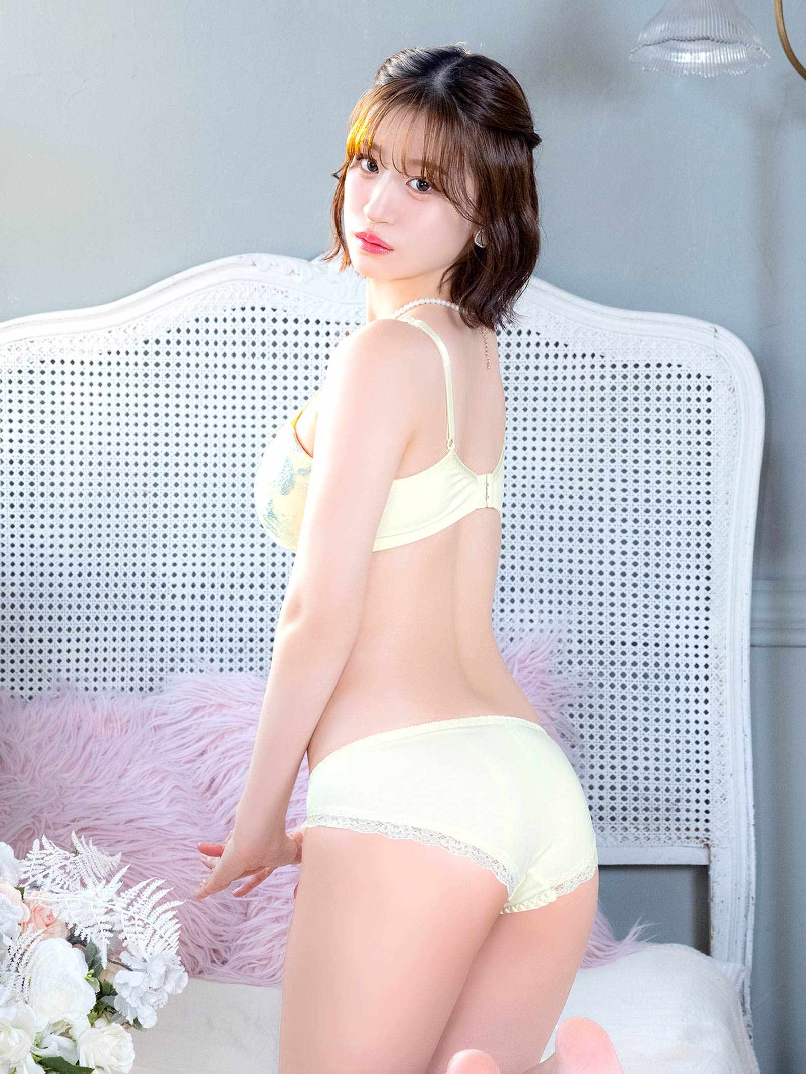 3/16新作!フローラルシアーメロウ育乳脇高ブラジャー&フルバックショーツ