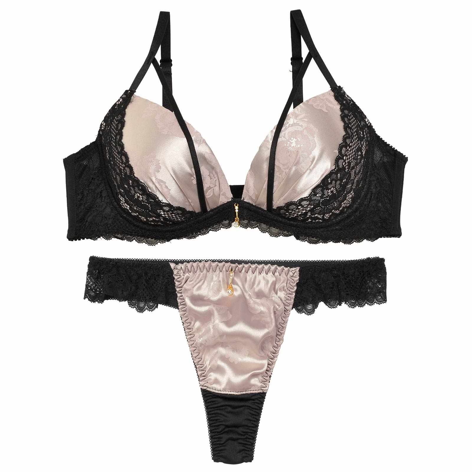 1/22再販!【三上悠亜着用】グロスフラワーストリングサイドレースブラジャー&Tバックショーツ