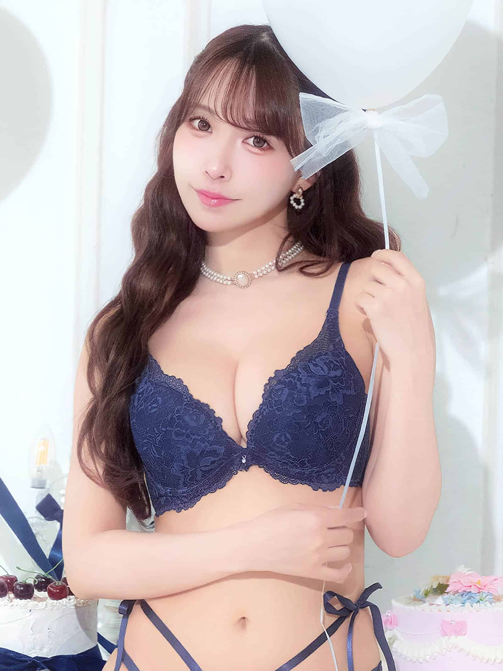 10/17再販!【三上悠亜着用】ブロッサムリボンレース育乳脇高ブラジャー&フルバックショーツ