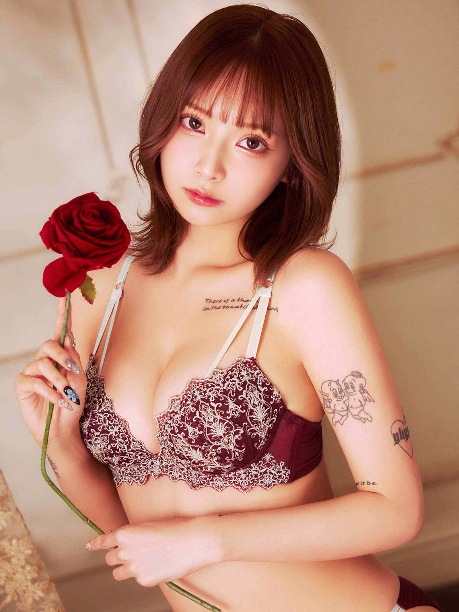 8/18新作!ダマスクディープストリングブラジャー&Tバックショーツ