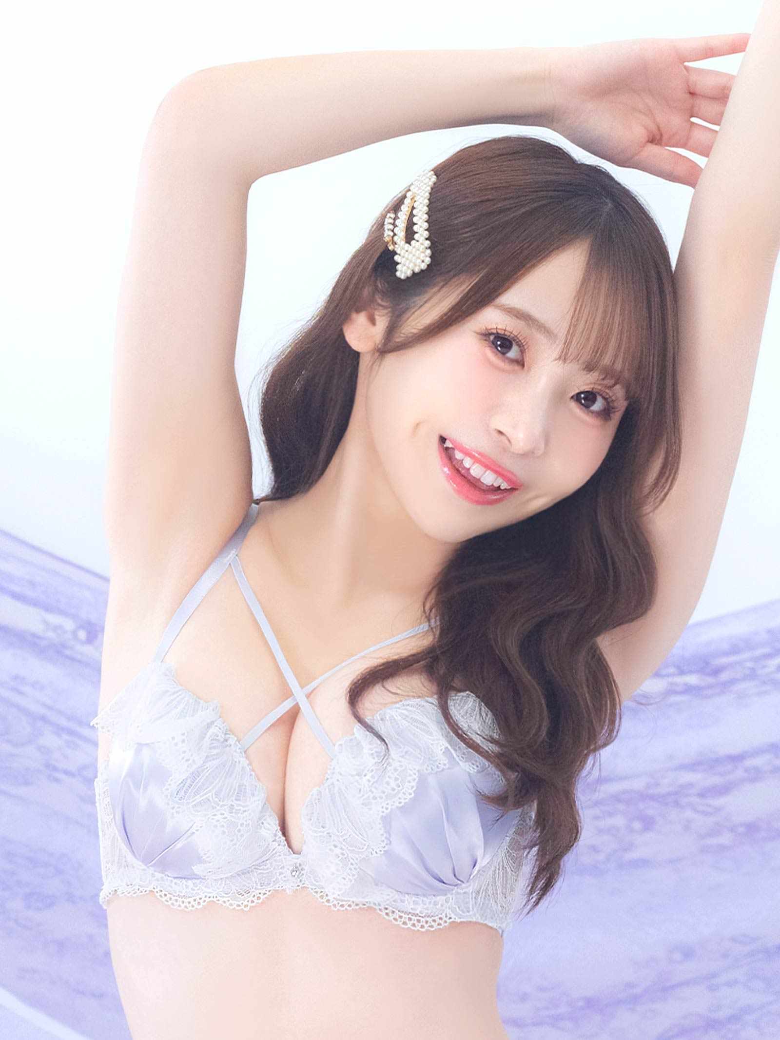 4/8新作!【かとゆり着用】【EFサイズ】ミルキーサテンレースブラジャー&バック透けフルバックショーツ