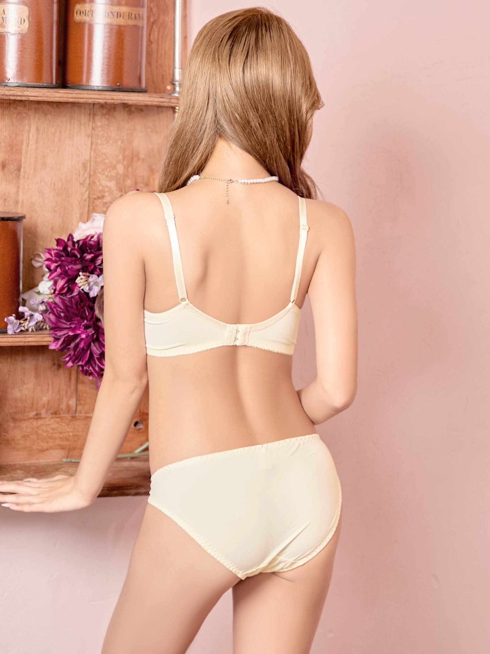 1/12新作!ロージーフルールレース育乳脇高ブラジャー&フルバックショーツ