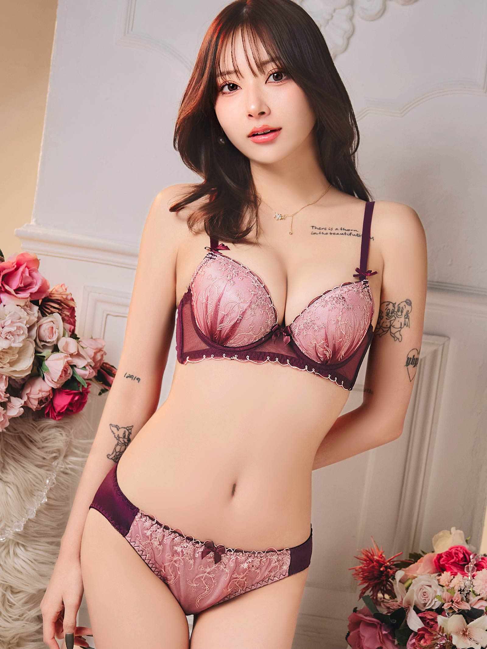 2/18新作!ダスティフラワーチュール育乳脇高ブラジャー&フルバックショーツ