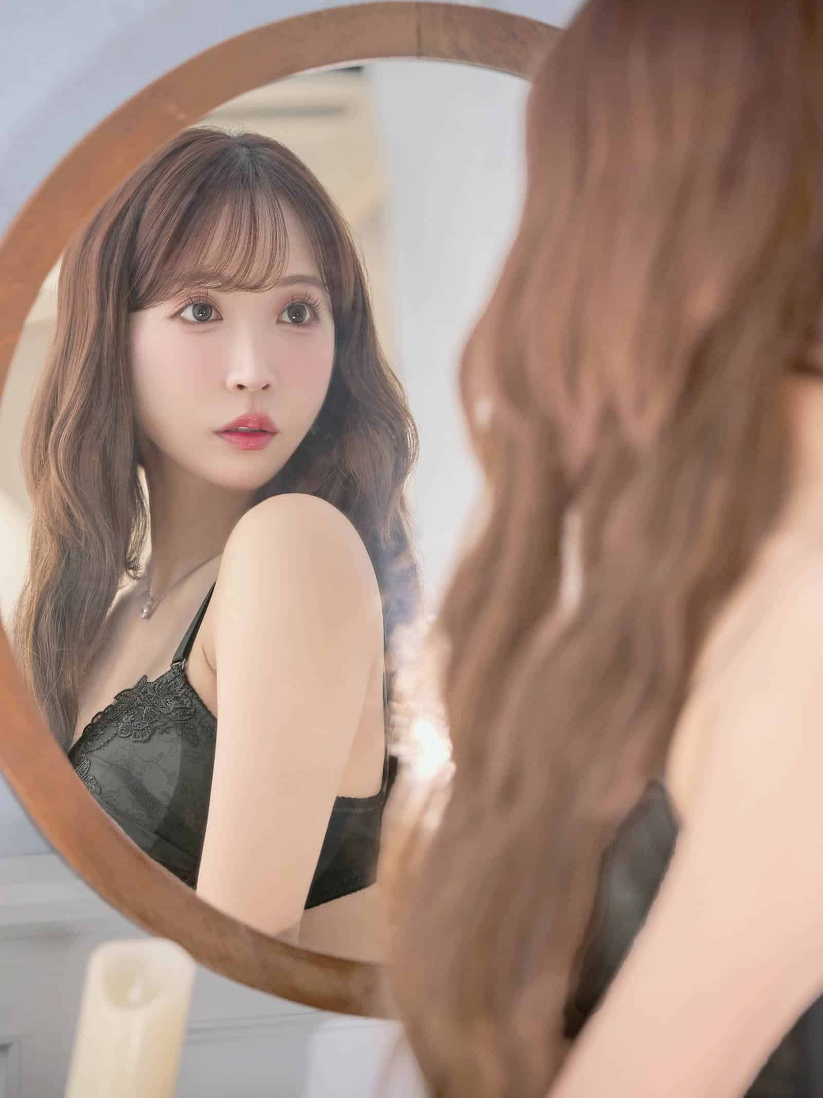 2/13新作!【三上悠亜着用】ブロッサムダークレースブラジャー&Tバックショーツ