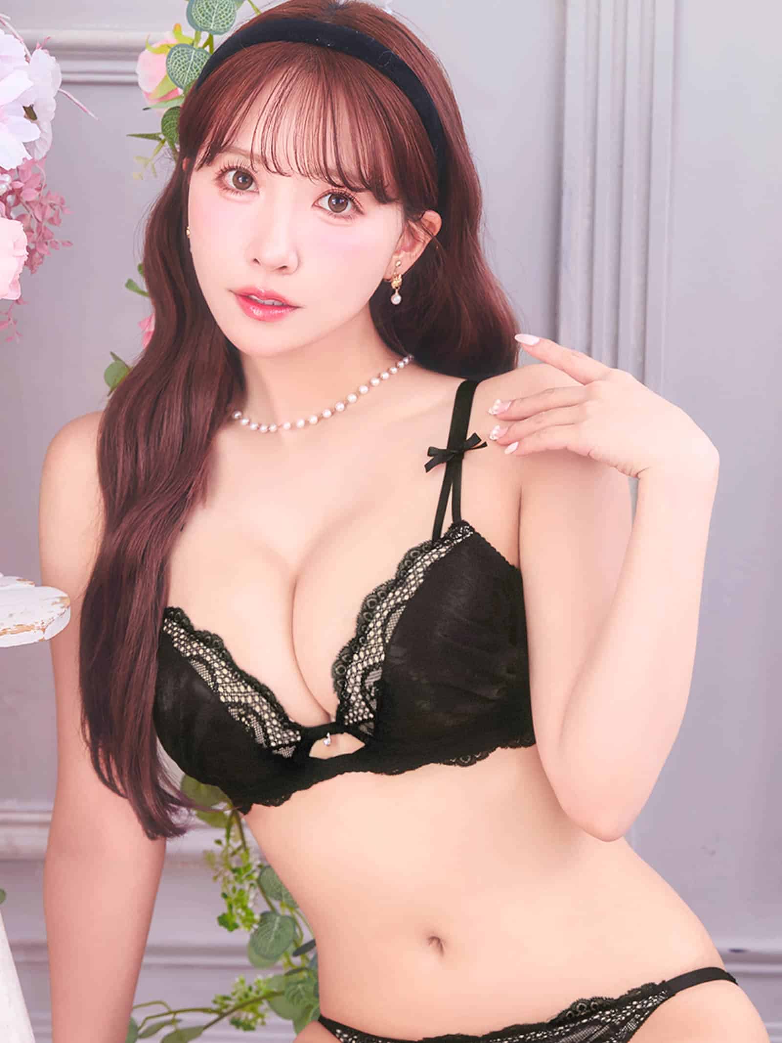 7/3新作!【三上悠亜着用】ジャカードサテンレース育乳脇高ブラジャー&Tバックショーツ